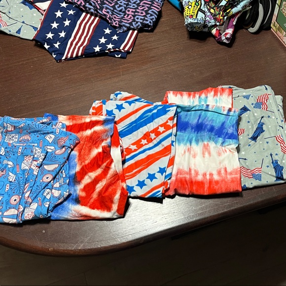 LuLaRoe Pants - LuLaRoe Blue and White Starry Apparel set of 5 TC leggings